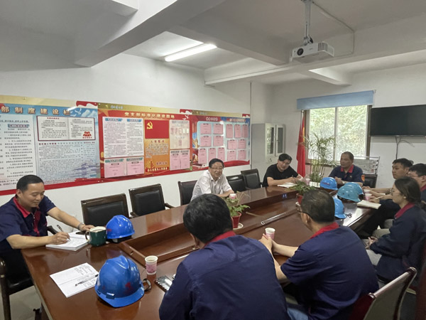 公司黨委書記到商品混凝土公司調研 公司黨委書記到商品混凝土公司調研