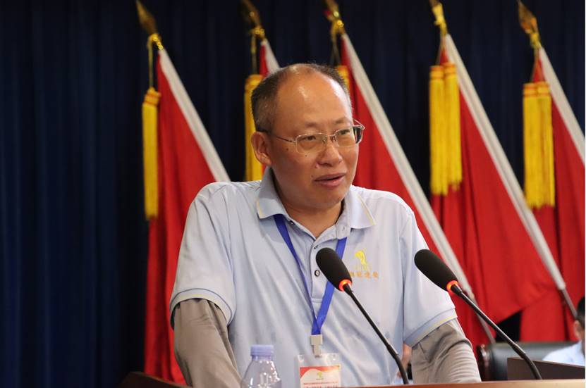 公司召開三屆一次職工代表會、三屆工會會員代表會